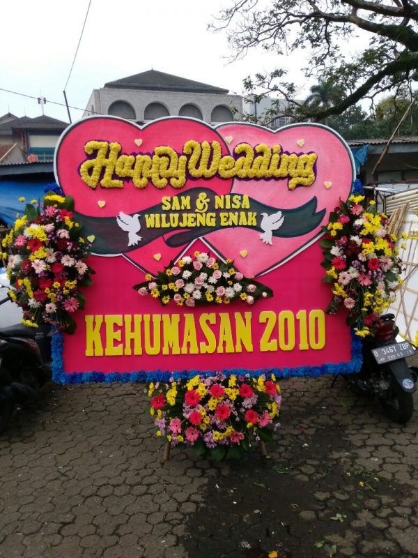 Buket bunga mawar, Bunga papan happy wedding, bunga papan selamat bahagia, Bunga pernikahan, bunga ulang tahun, bunga wisuda, Dekorasi mobil pengantin, Duka cita, Florist bandung, florist bandung murah, florist cimahi, florist cimahi murah, flowershop, karangan bunga duka cita, Papan duka cita, rangkaian bunga, rangkaian bunga bandung, selamat nikah, Toko bunga bandung, toko bunga bandung murah, toko bunga cimahi, toko bunga cimahi murah, Tutup peti.